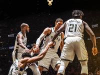 开云体育平台APP-包含雄鹿队阵容实力强大胜利在望欲夺冠的词条