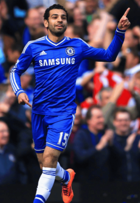 萨拉赫梅开二度，利物浦轻松胜出