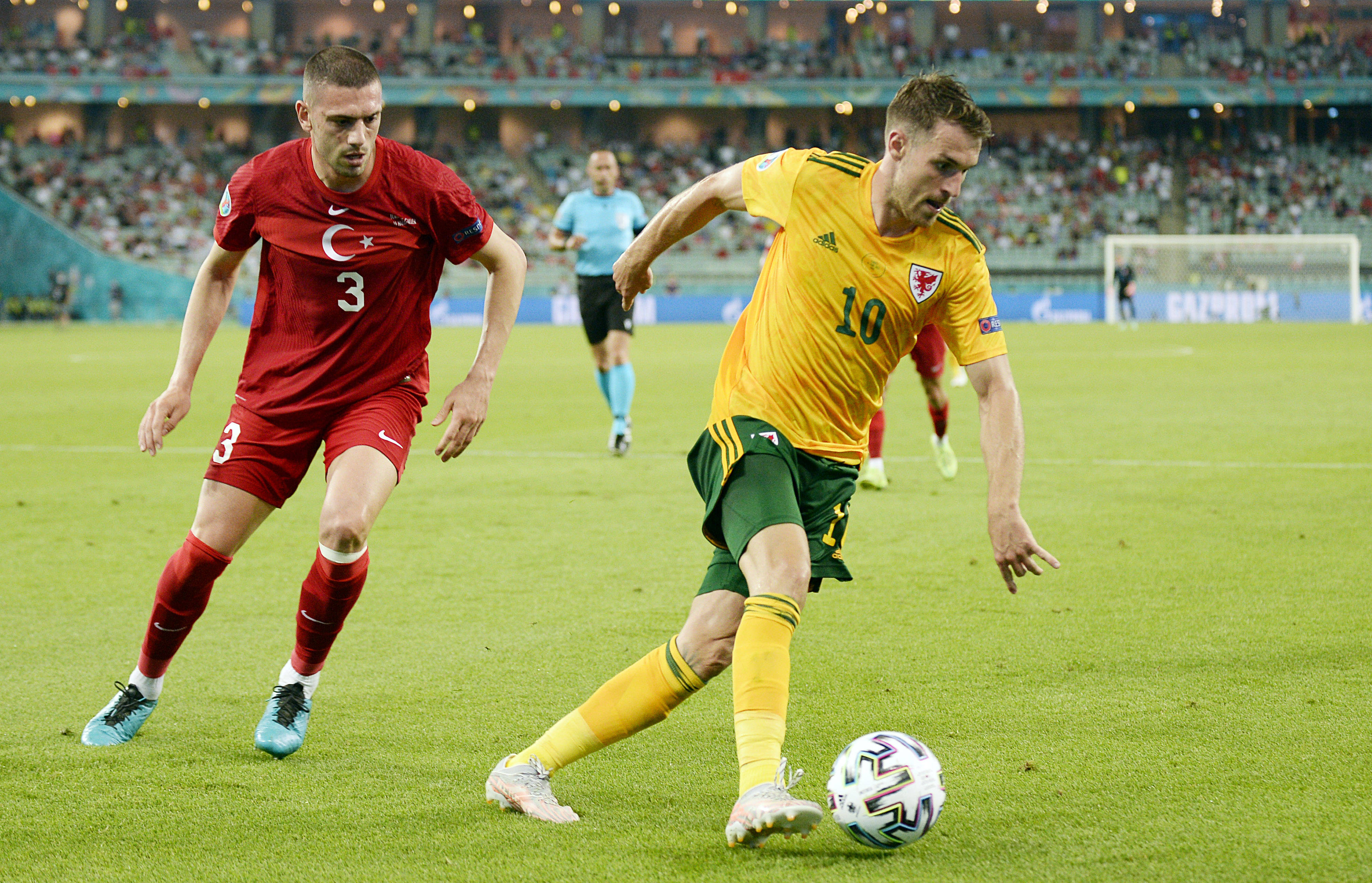 斯洛伐克队在比赛中自信表现，成功击败对手的简单介绍