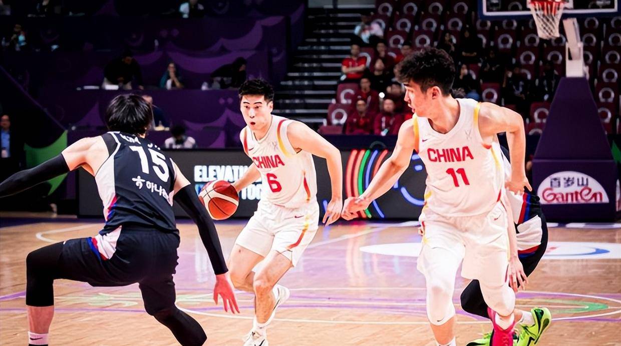 强队对决场面激烈，CBA比赛实力对决的简单介绍