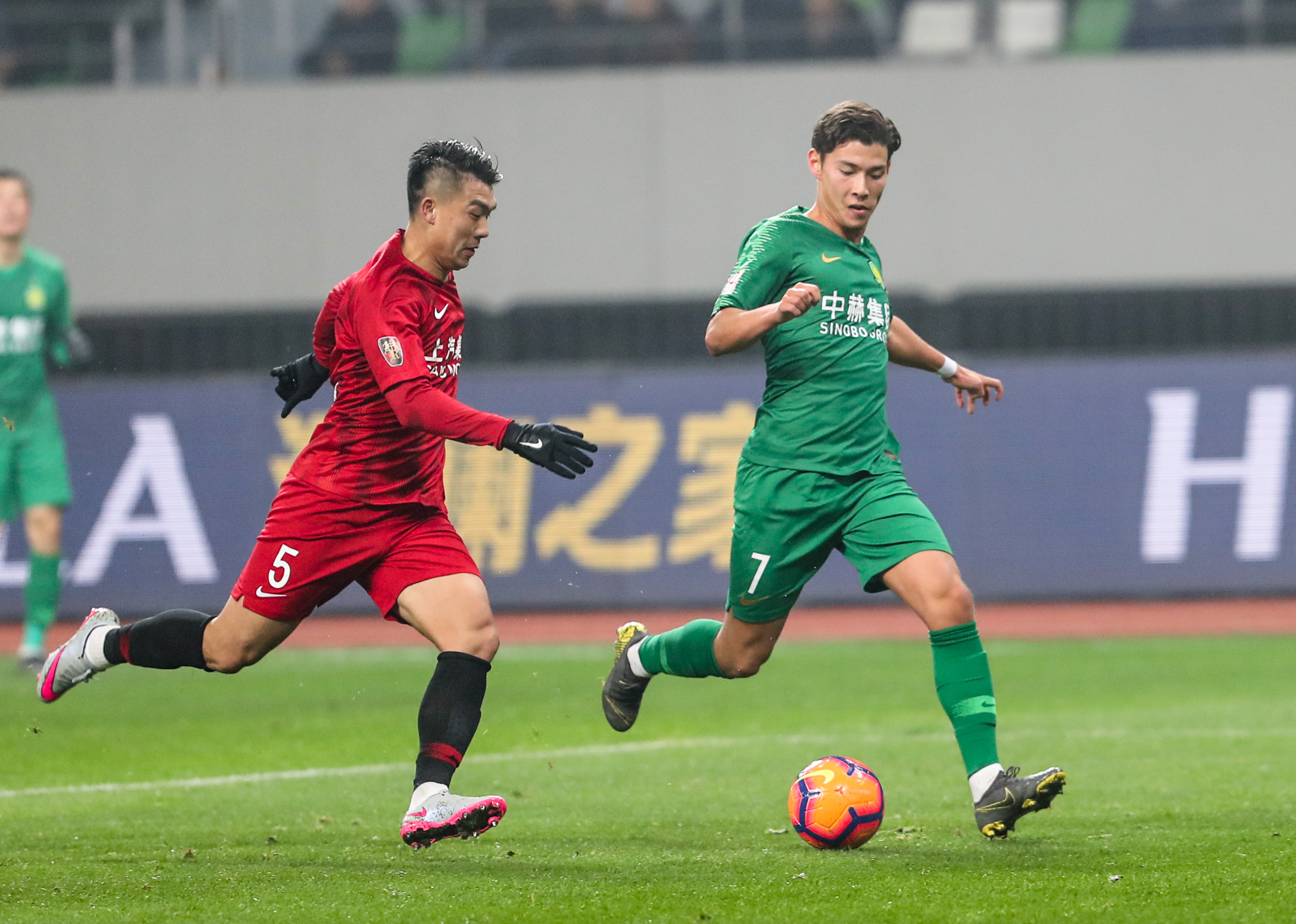 希腊超级杯比赛惊心动魄层出不穷