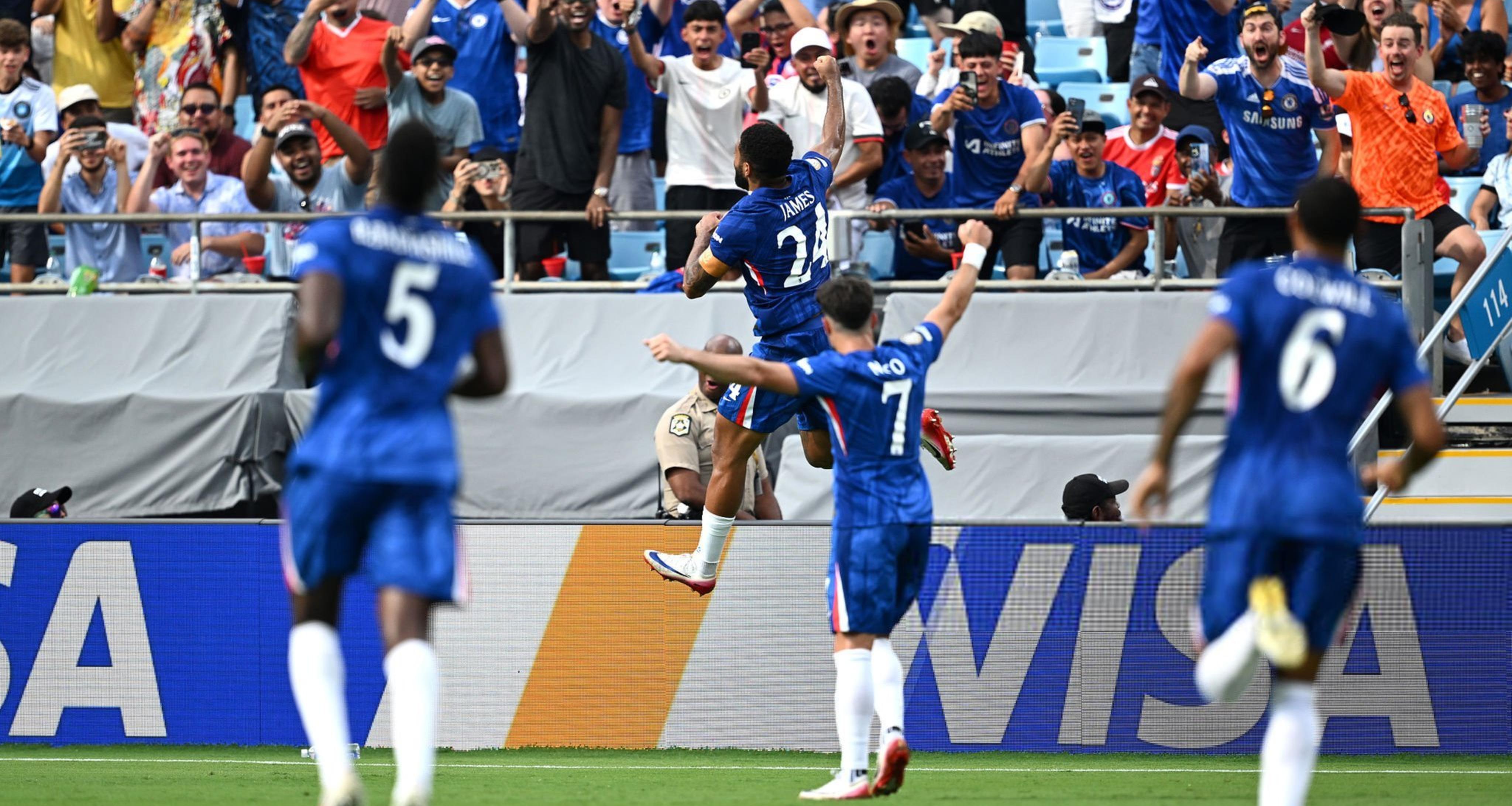 包含切尔西惨败霍芬海姆，莫拉塔受伤，蓝军遭受打击的词条