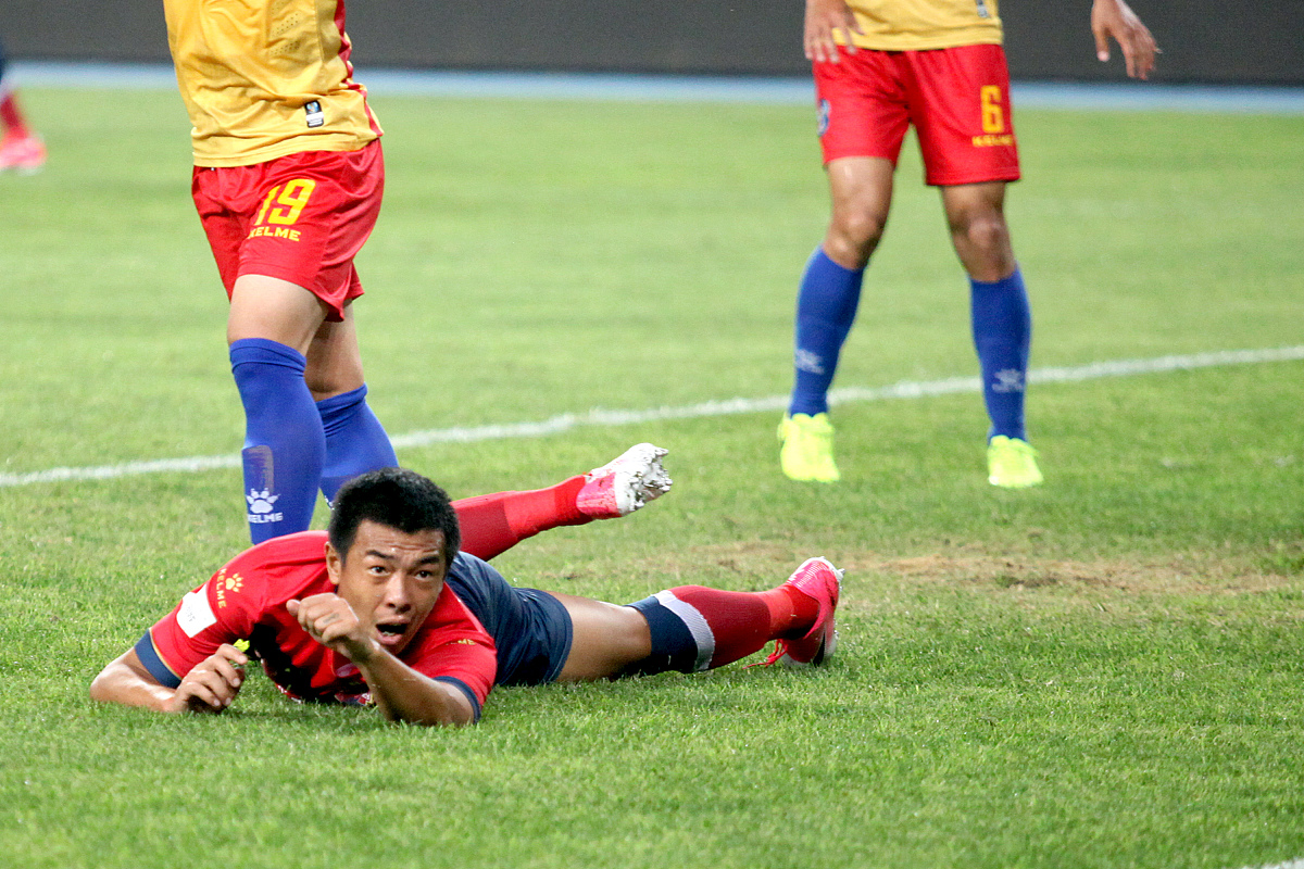 巴士拉体育俱乐部预备战下一场比赛的简单介绍