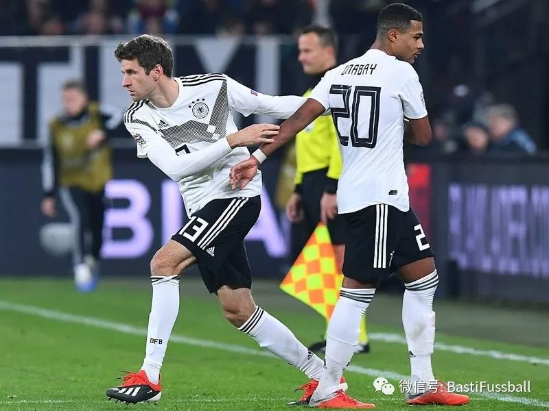 印度队完胜德国队,黄鸭组合扛起全队的简单介绍 印度队完胜德国队,黄鸭组合扛起全队的简单介绍