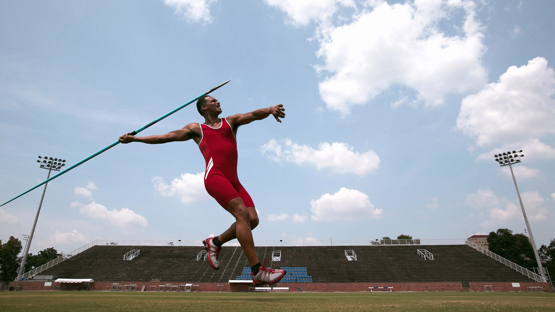 若日尼奥,节奏大师的智慧,巴拉圭硬仗中击败曼城的启示