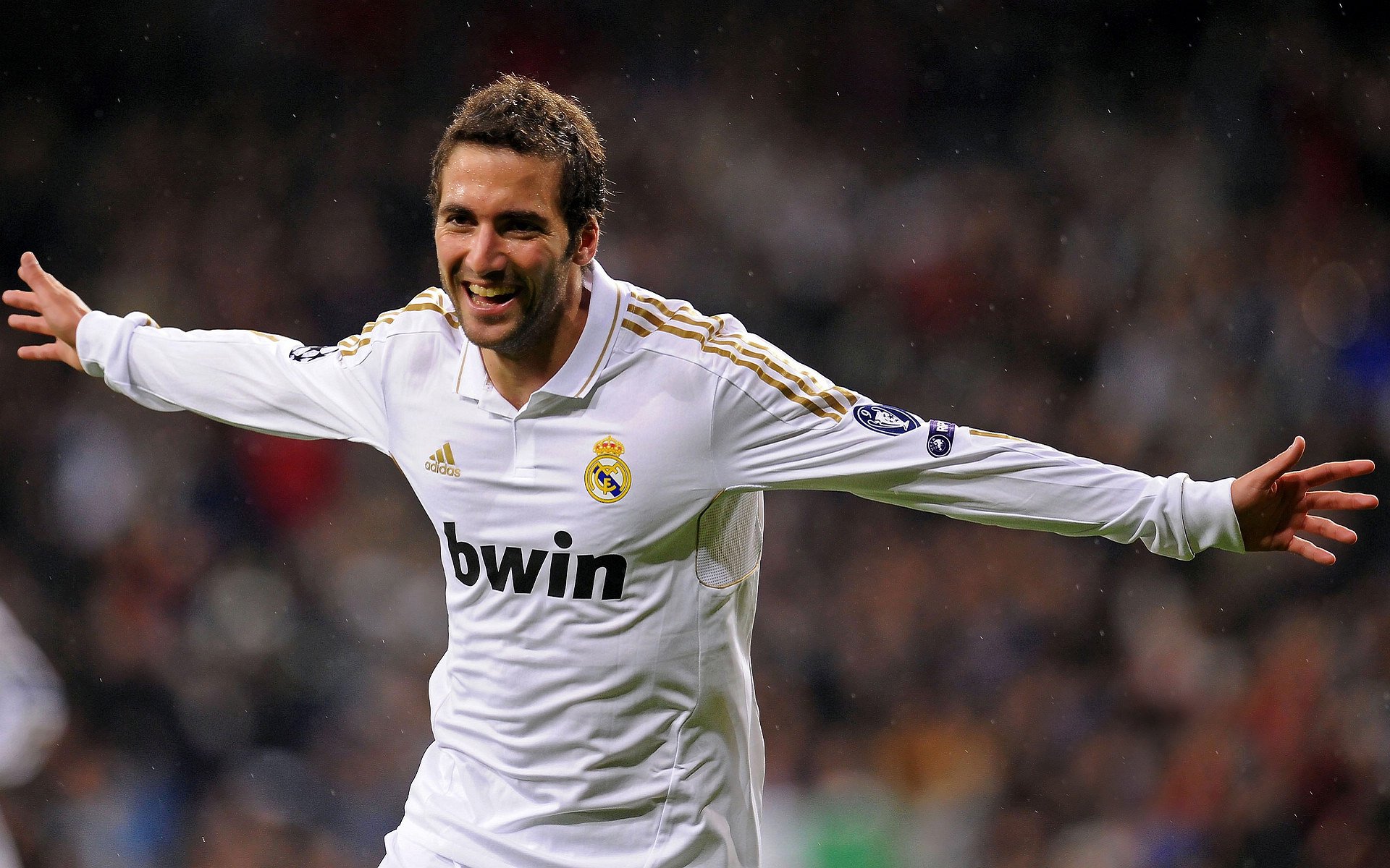 西亚卡姆主宰比赛走向，勇士决胜局带走爵士