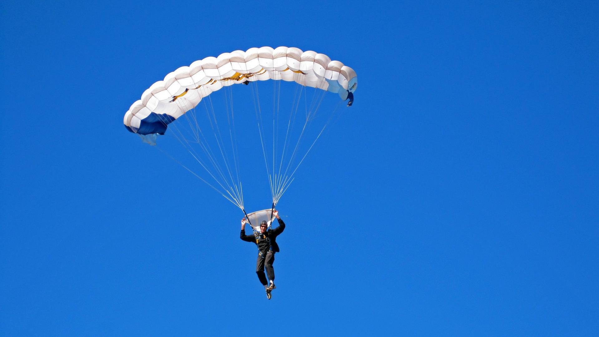 羽坛烽火，德国队横扫印度队，黄鸭组合高光表现点亮赛场